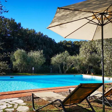 Triangolo By Interhome Siena